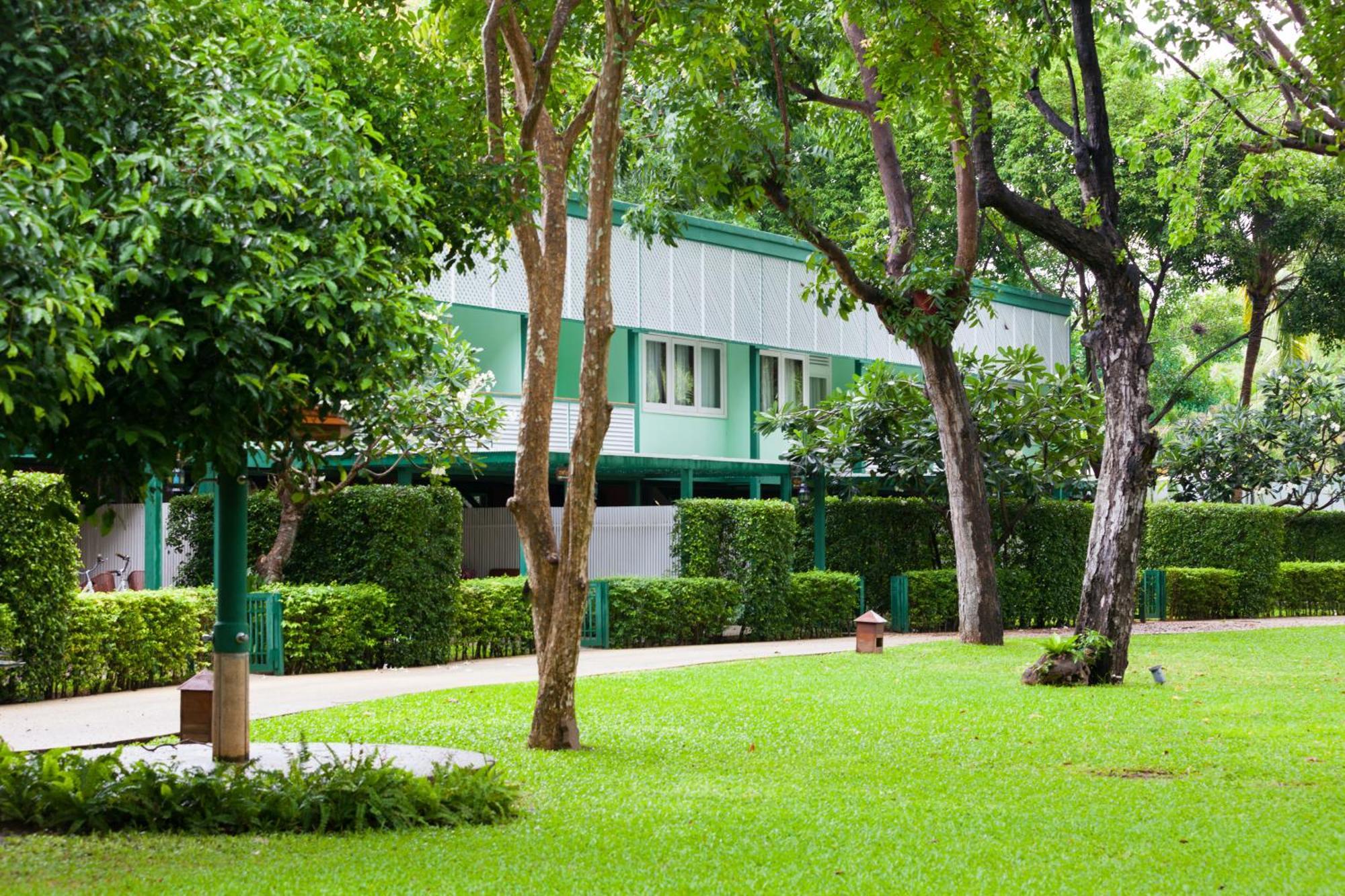 Raya Resort Beach Front - The Most Green Resort In Cha-Am Eksteriør bilde